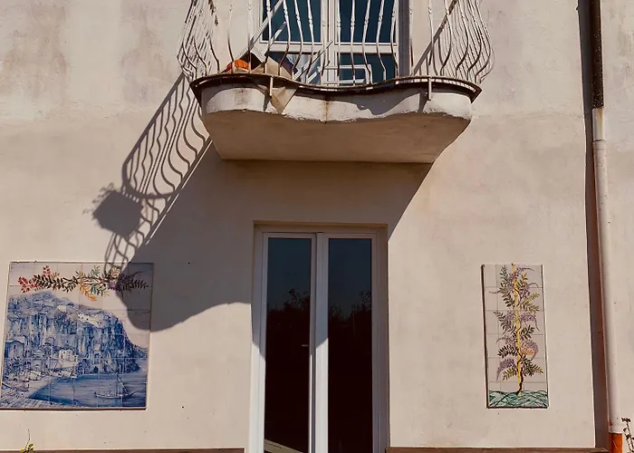 מלון Giovanna 2*