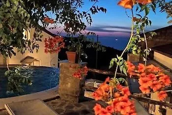 Giovanna Hotel